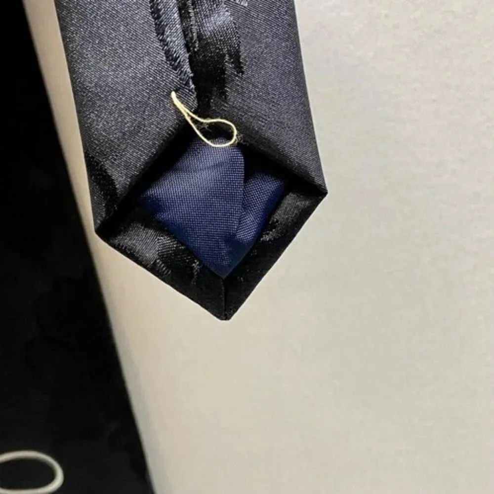 Dino Romaro Men's Silk Tie Honest Bear‎ Novelty Black Halographic Korea Handmade